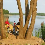 Apartment Mobile Im Mit Seezugang *