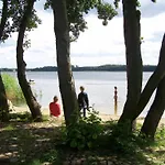 Apartment Mobile Im Mit Seezugang Dabel